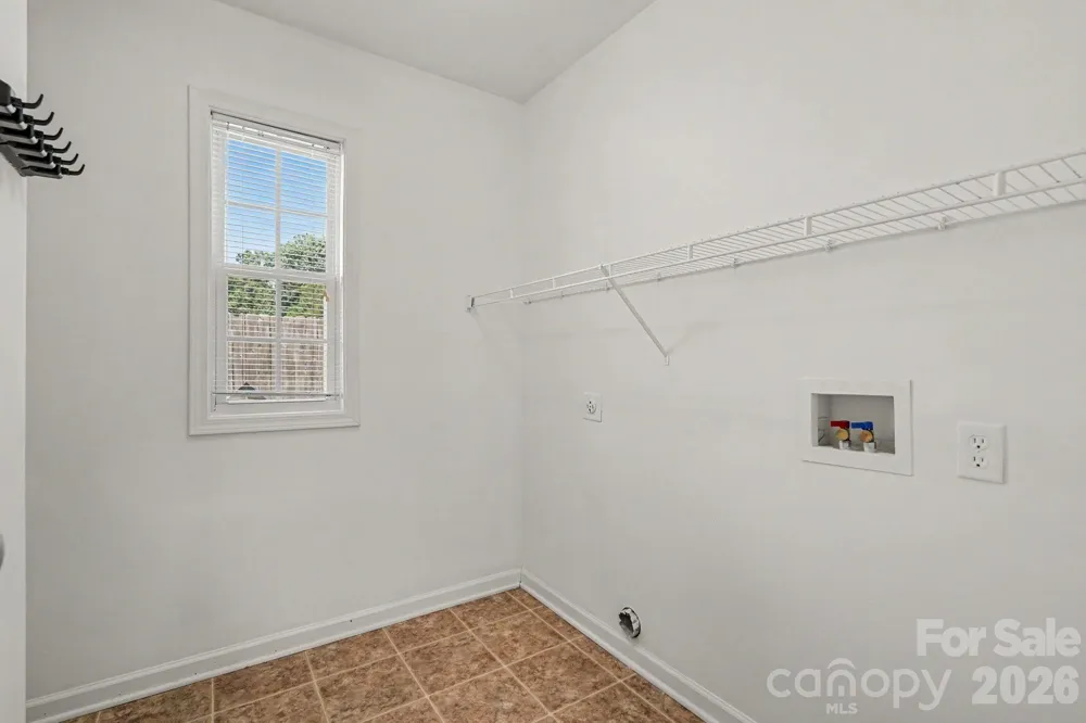 3948 Newhall Drive NW Conover, NC 28601