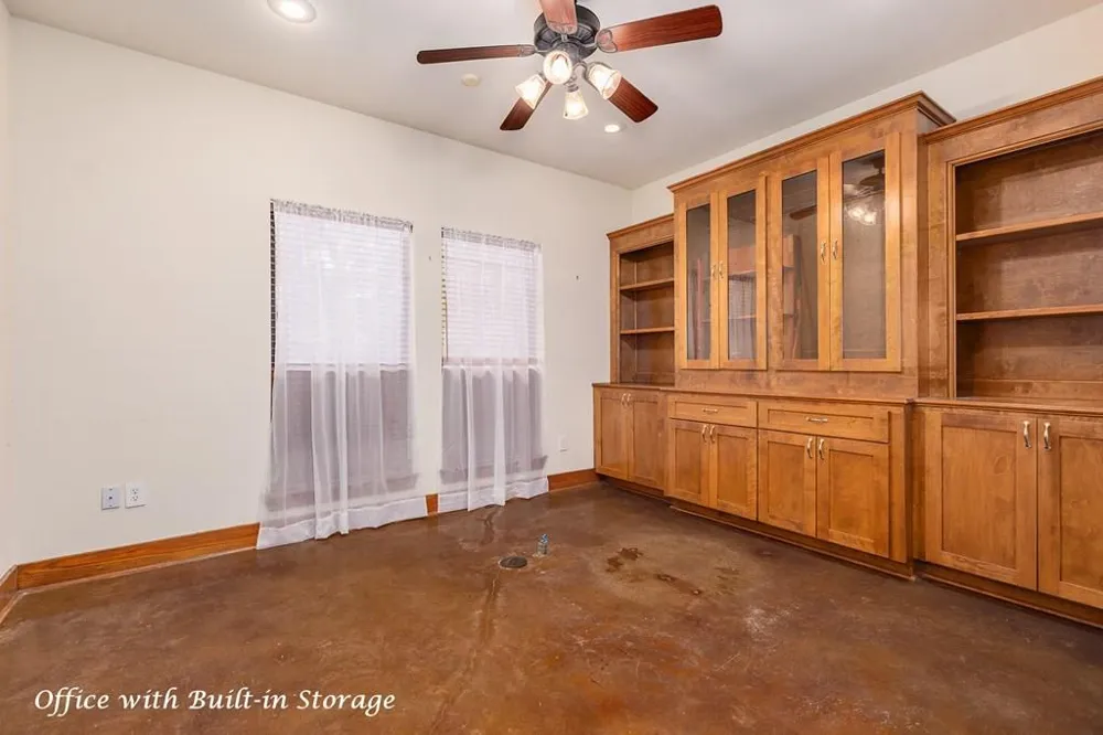 801 Caspers Cove Hudson, TX 75904