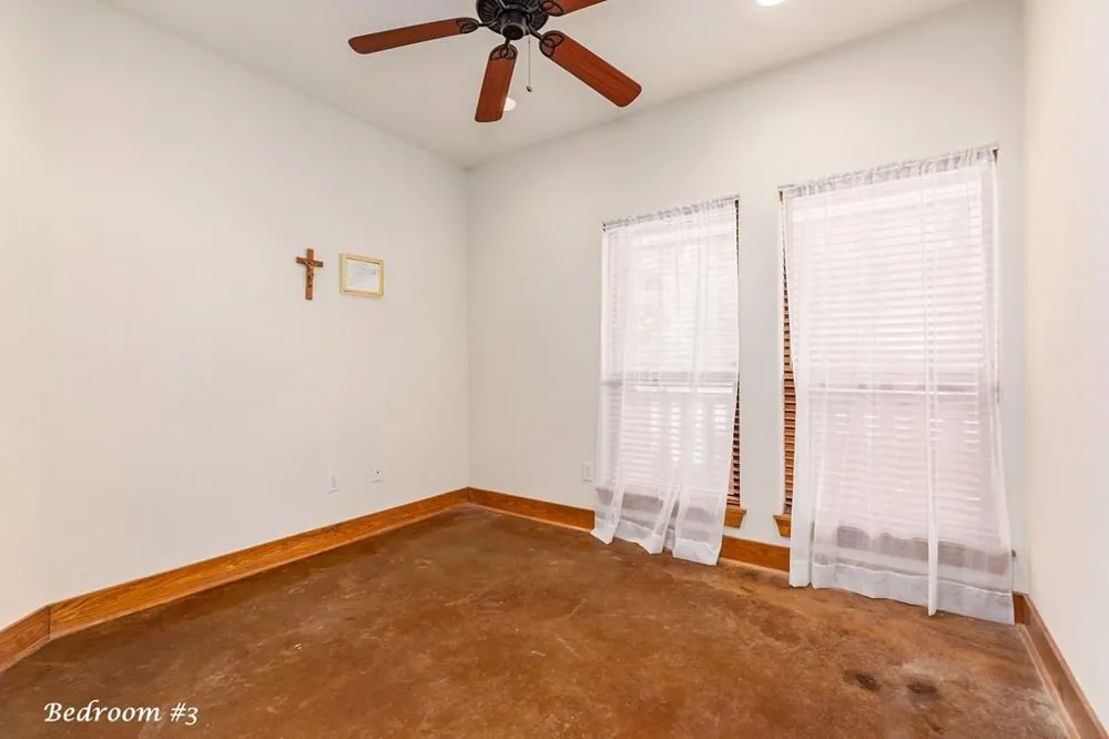 801 Caspers Cove Hudson, TX 75904