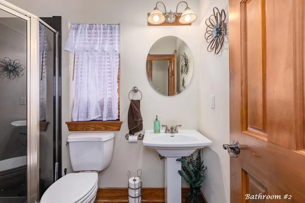 801 Caspers Cove Hudson, TX 75904