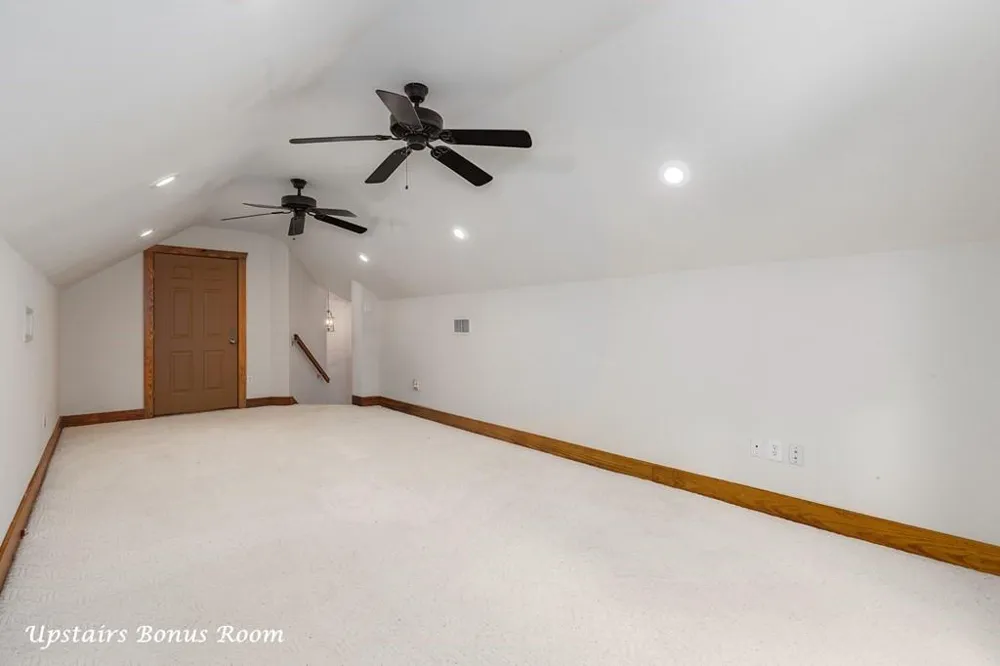 801 Caspers Cove Hudson, TX 75904