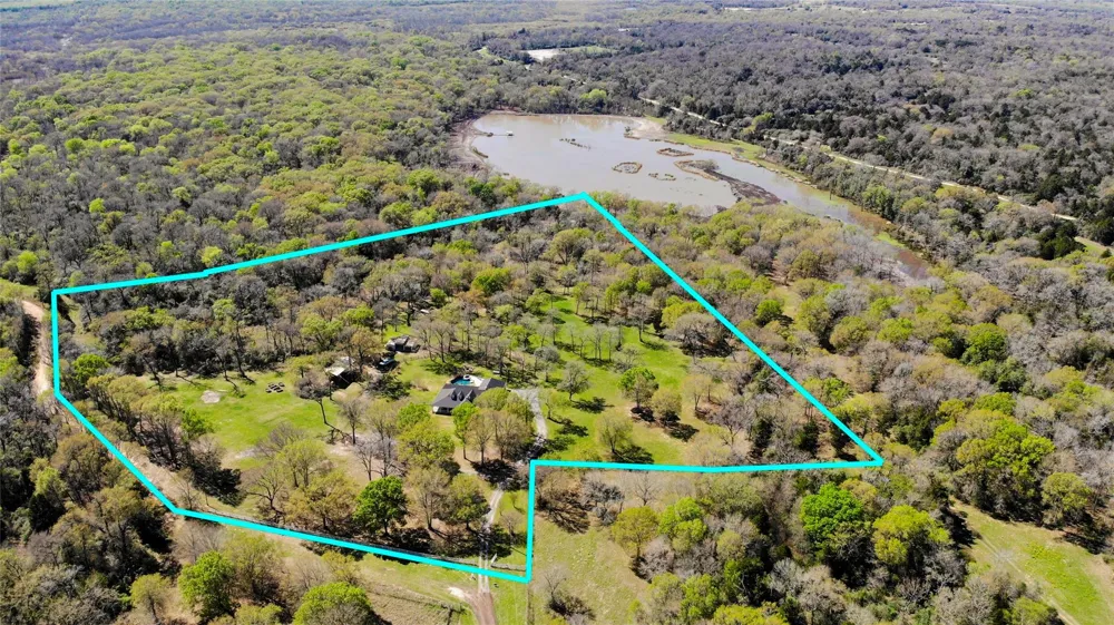 17406 County Road 4821 Normangee, TX 77871