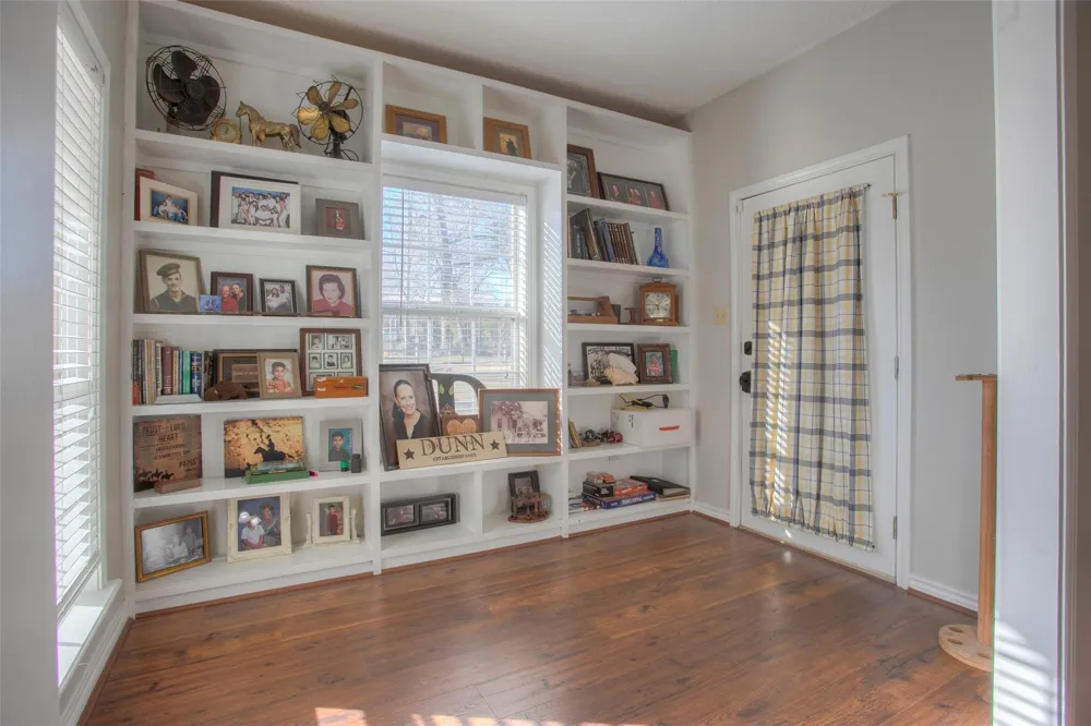 17406 County Road 4821 Normangee, TX 77871