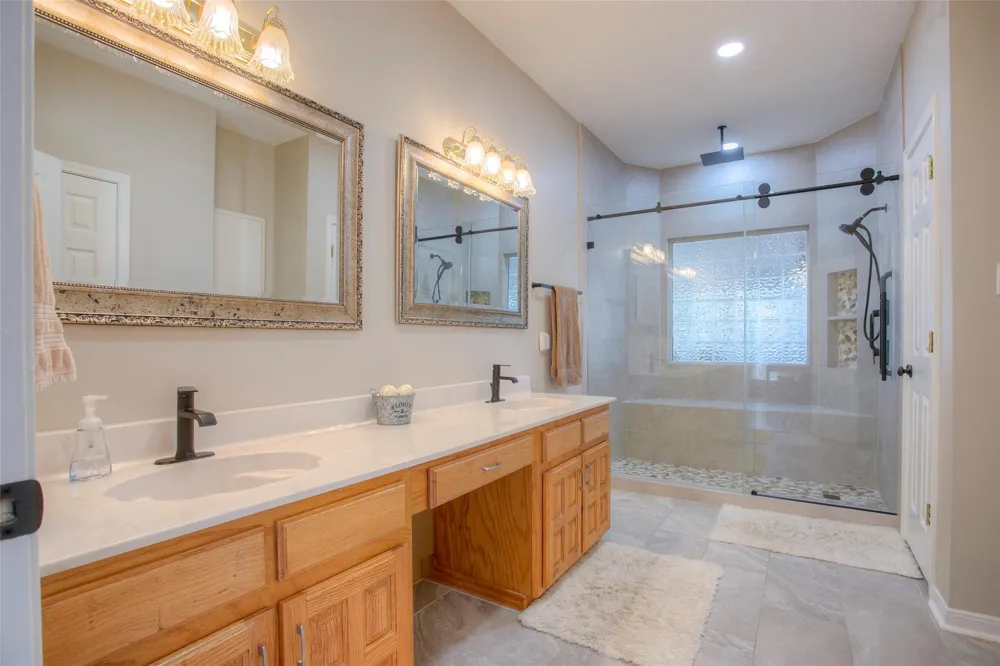 17406 County Road 4821 Normangee, TX 77871