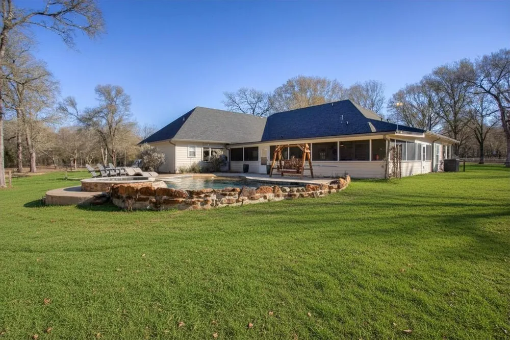 17406 County Road 4821 Normangee, TX 77871