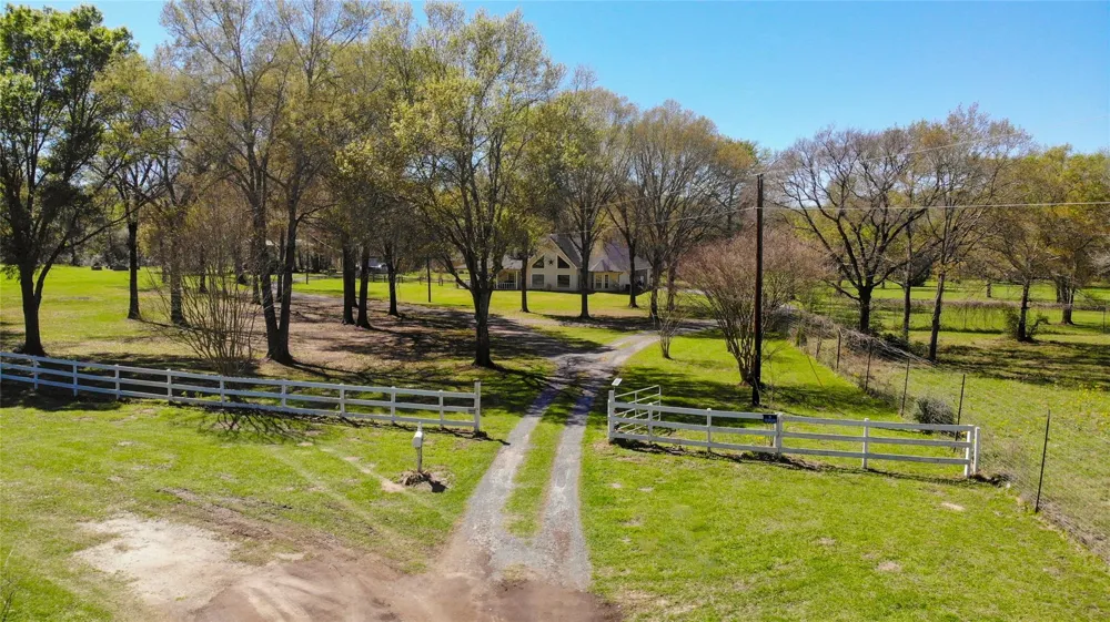 17406 County Road 4821 Normangee, TX 77871