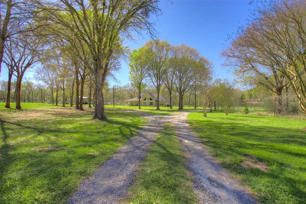 17406 County Road 4821 Normangee, TX 77871