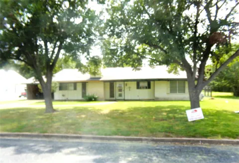 402 Summit Street