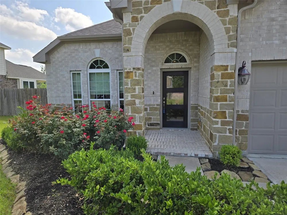 18519 Lilliput Lane Woodbranch, TX 77357