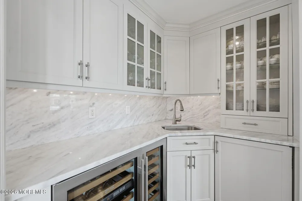 13 Rivers Edge Drive Rumson, NJ 07760