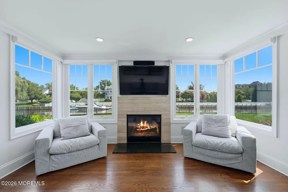 13 Rivers Edge Drive Rumson, NJ 07760