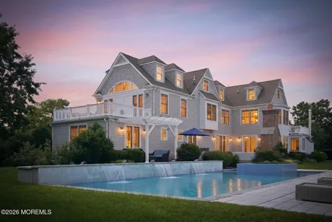 13 Rivers Edge Drive