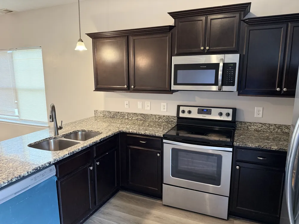 400 Rick McCormick Dr La Vergne, TN 37086