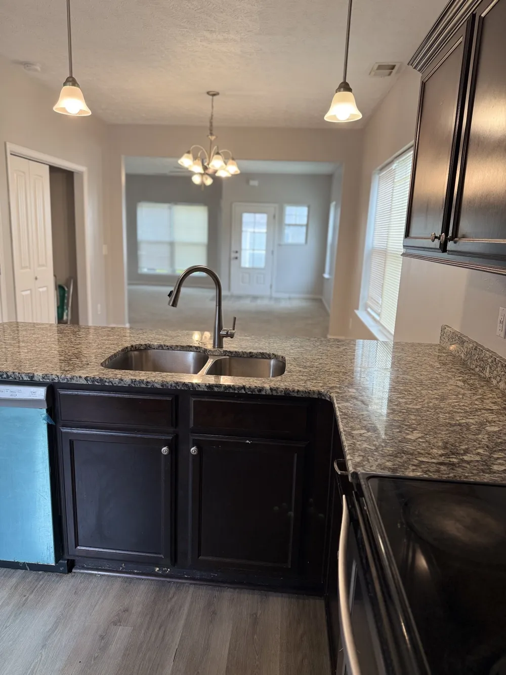 400 Rick McCormick Dr La Vergne, TN 37086