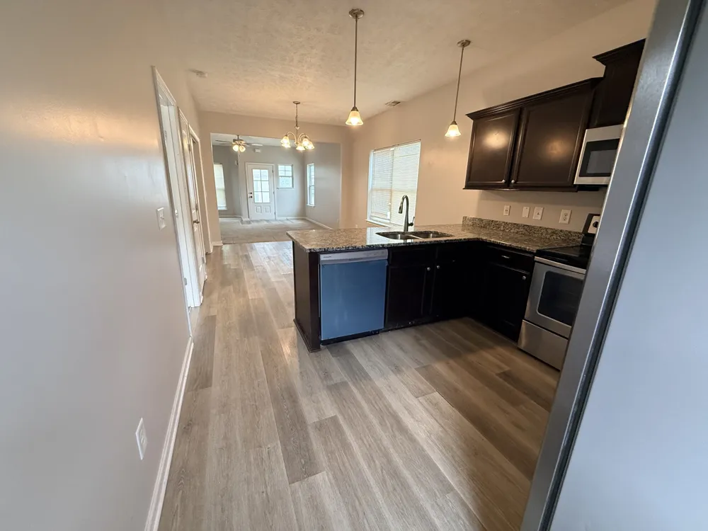 400 Rick McCormick Dr La Vergne, TN 37086