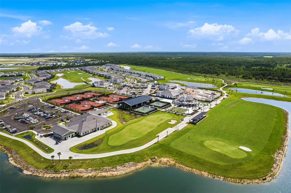 15275 GREEN ACRES AVENUE #321 Punta Gorda, FL 33982