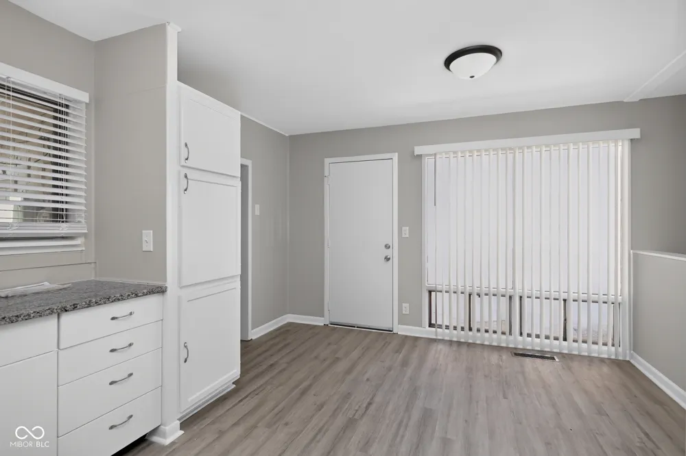 410 W Janet Drive Brownsburg, IN 46112