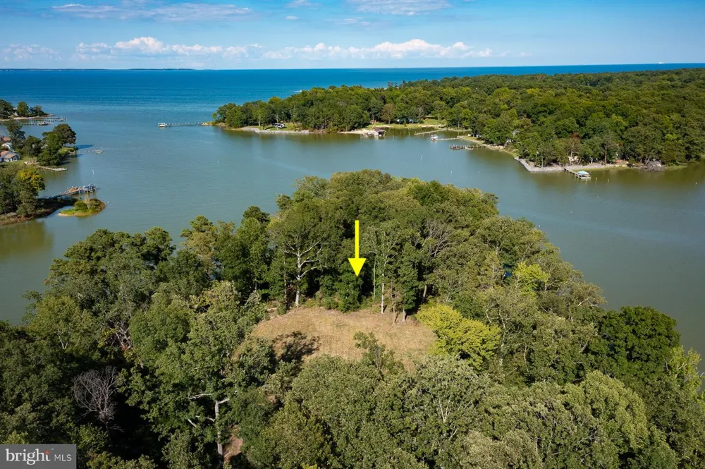 WALNUT POINT ROAD Heathsville, VA 22473