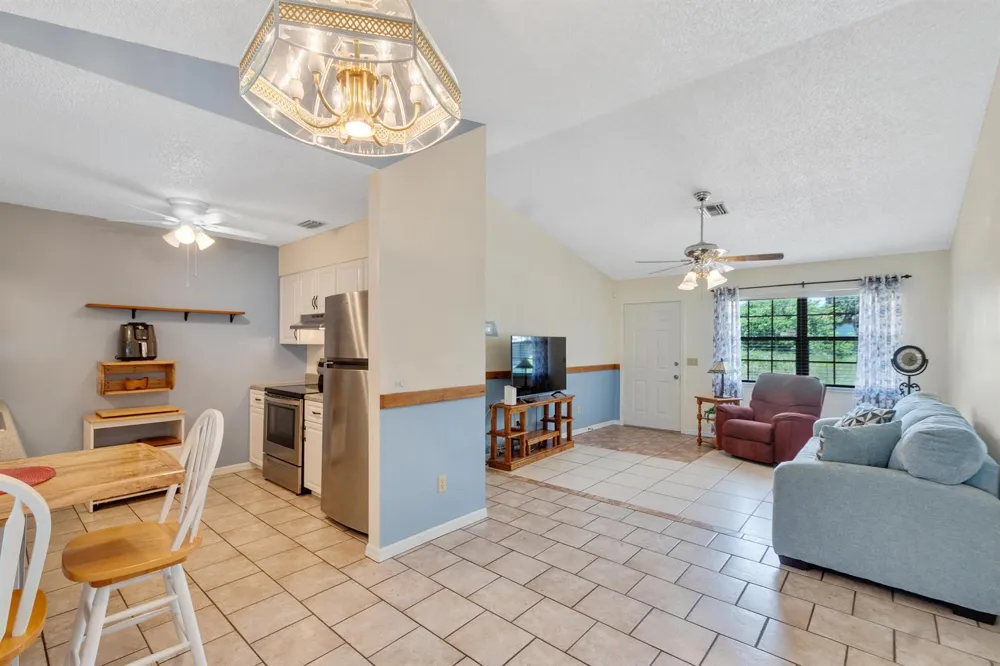 7590 58TH COURT Vero Beach, FL 32967