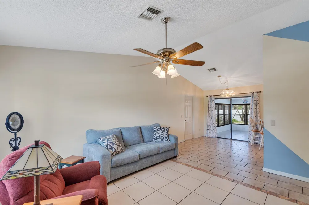 7590 58TH COURT Vero Beach, FL 32967