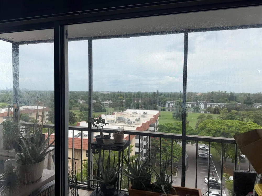 4174 INVERRARY DRIVE #1010 Lauderhill, FL 33319