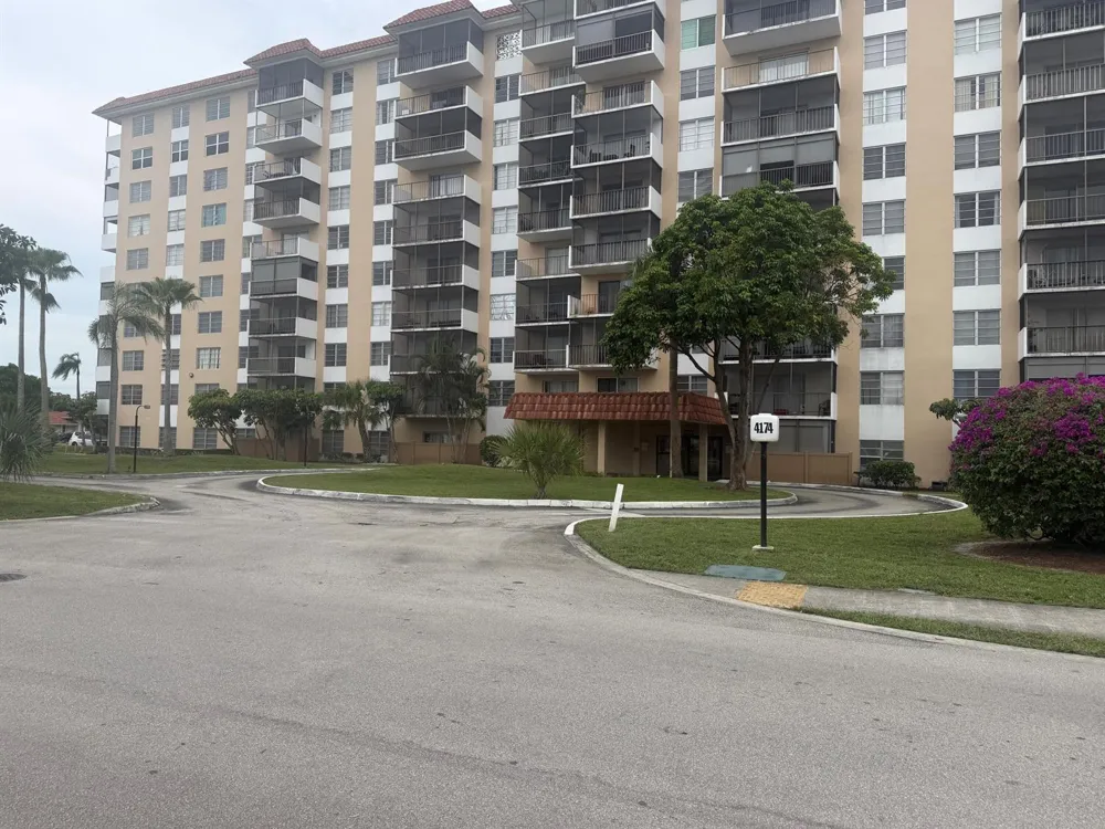 4174 INVERRARY DRIVE #1010 Lauderhill, FL 33319