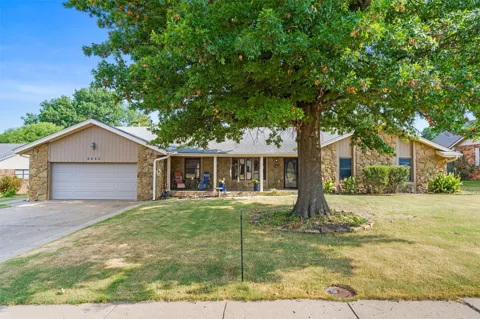 2632 Williamsburg Street