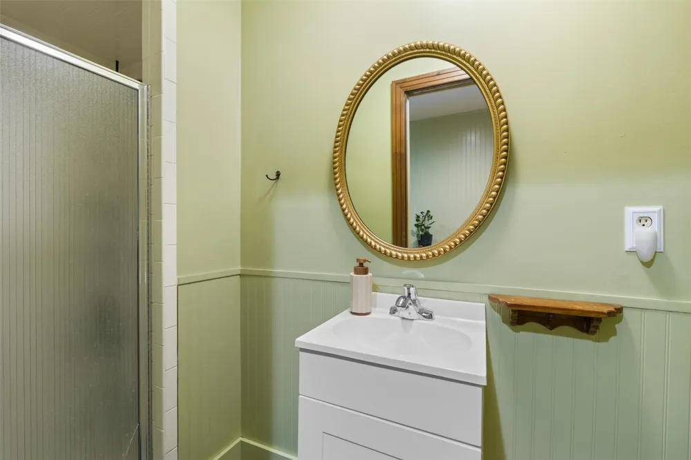 2632 Williamsburg Street Bartlesville, OK 74006