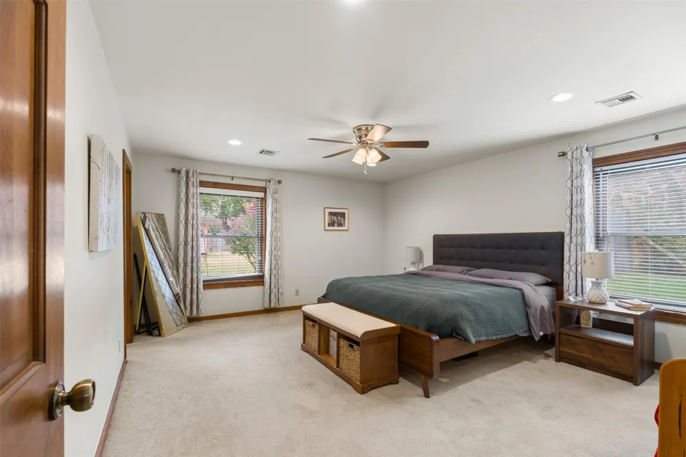 2632 Williamsburg Street Bartlesville, OK 74006