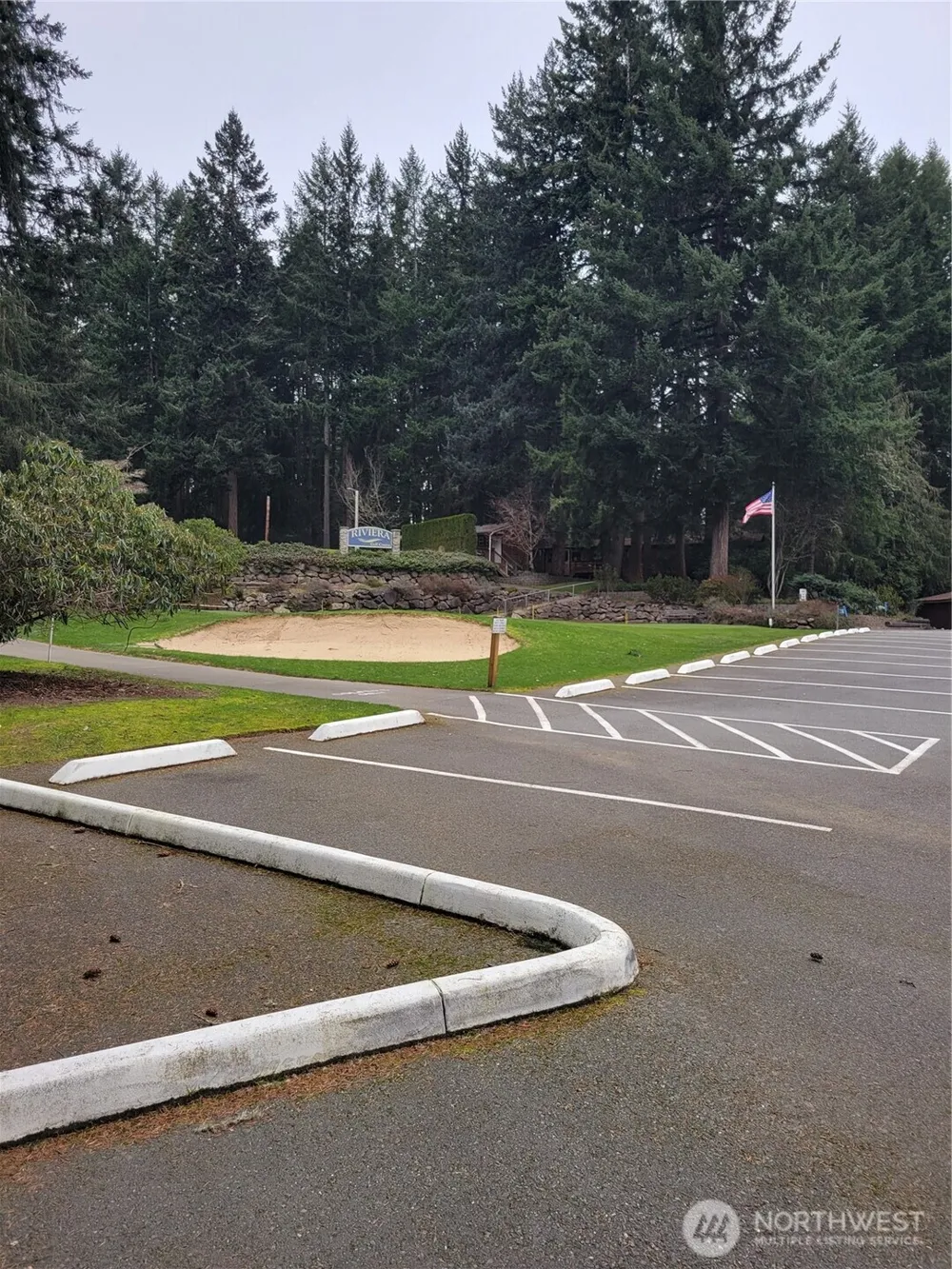 11920 Country Club Drive Anderson Island, WA 98303
