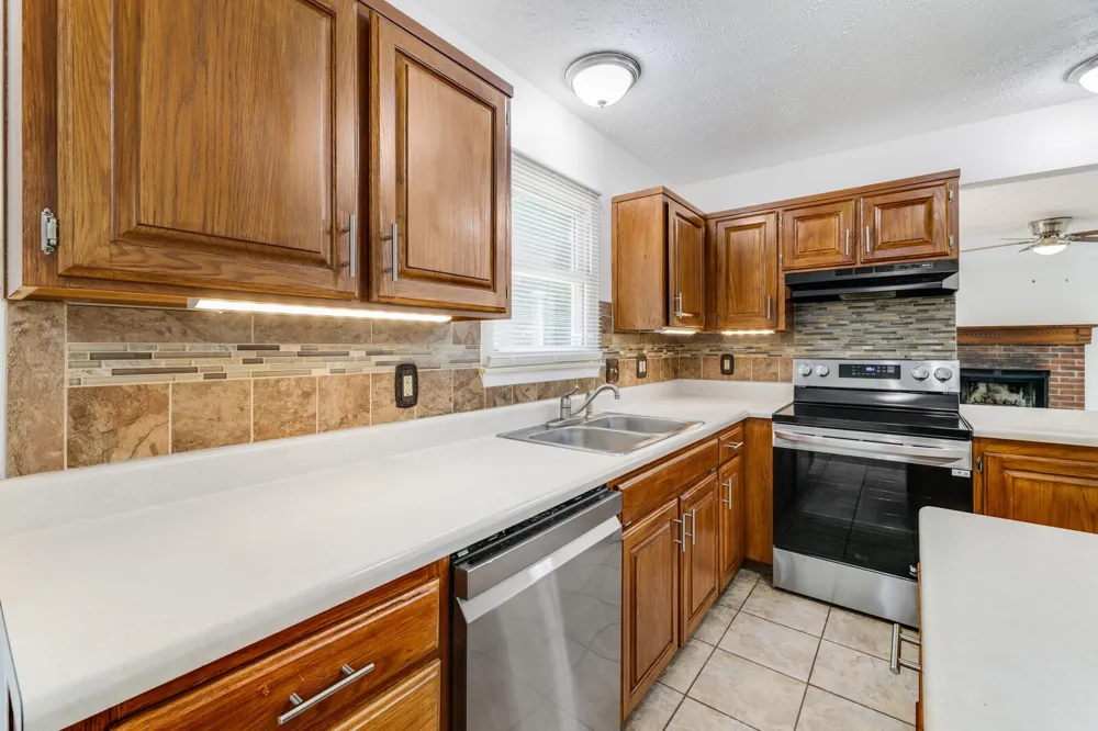 4208 New Hope Meadow Rd Hermitage, TN 37076