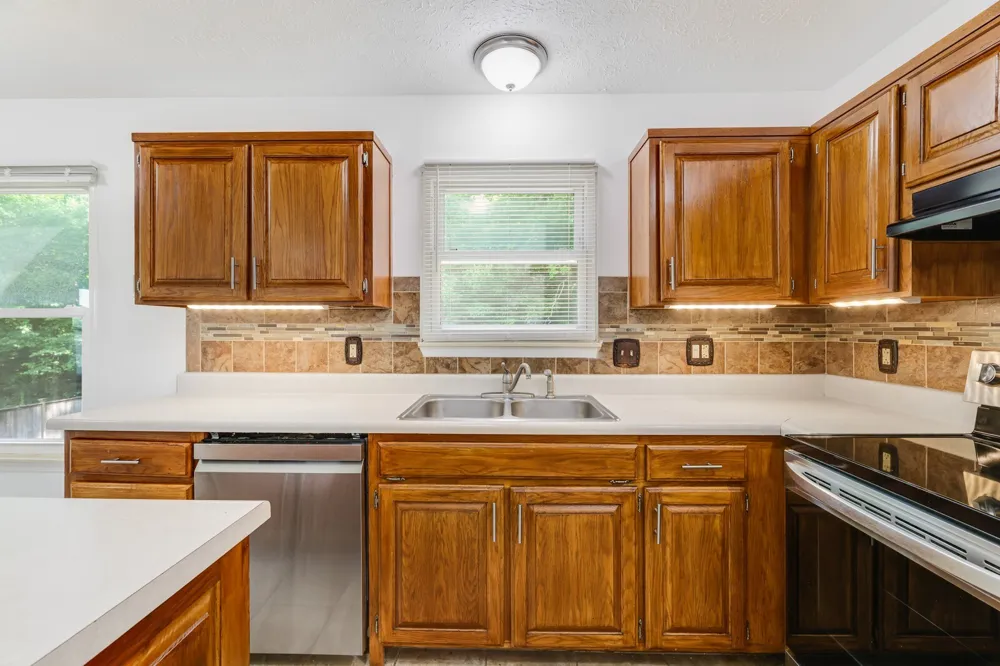 4208 New Hope Meadow Rd Hermitage, TN 37076
