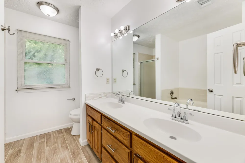 4208 New Hope Meadow Rd Hermitage, TN 37076
