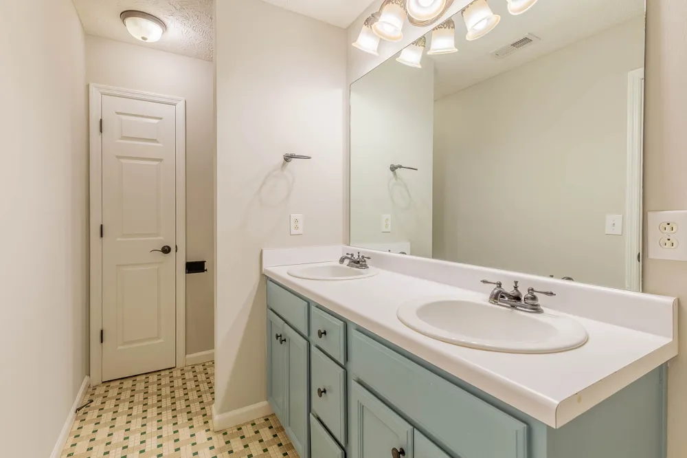 5078 Cornelius Dr Murfreesboro, TN 37129