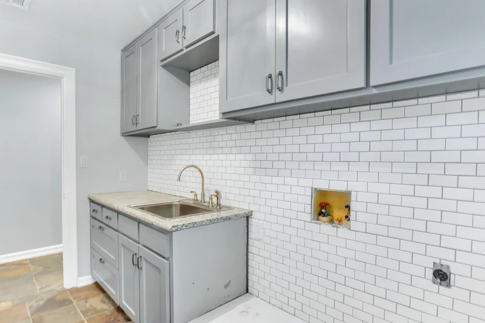 631 Fm 407 E Argyle, TX 76226