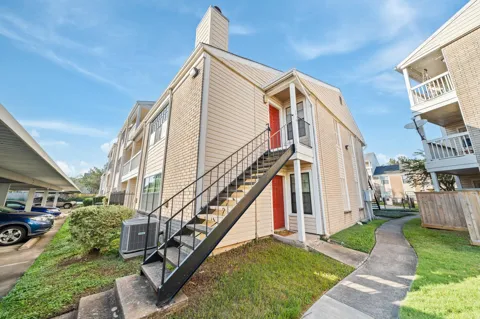 2750 Holly Hall Street #1510