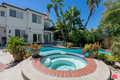 4544 Tobias Avenue