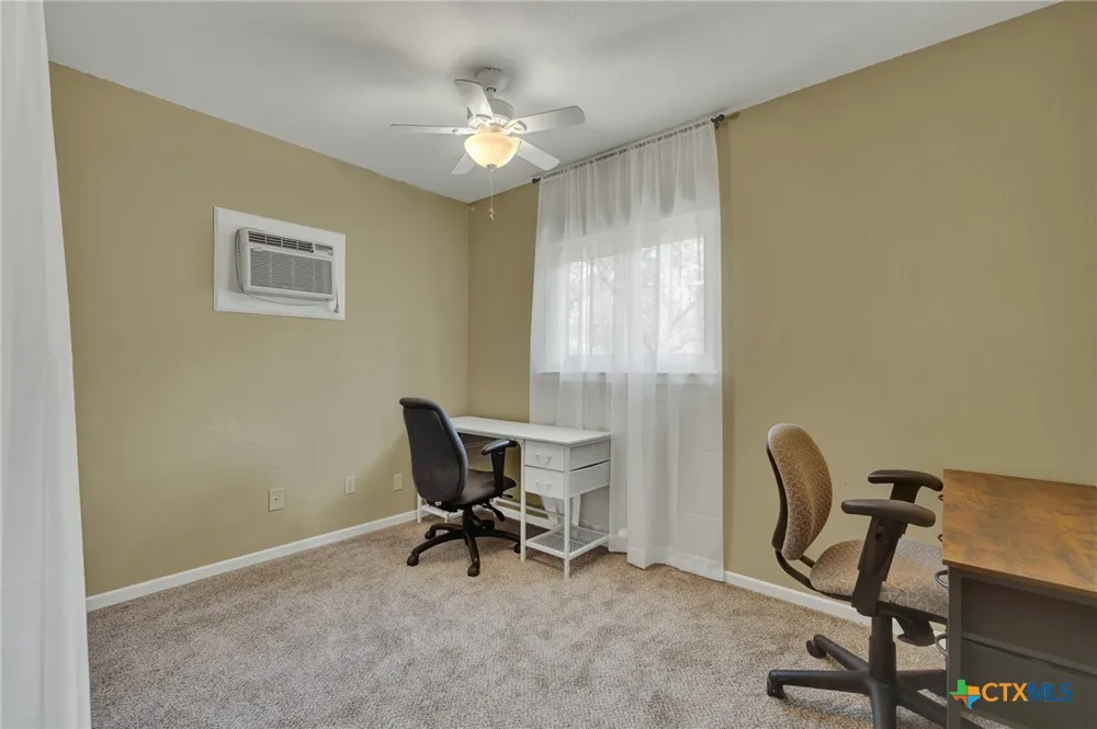 208 Reimer Avenue San Marcos, TX 78666