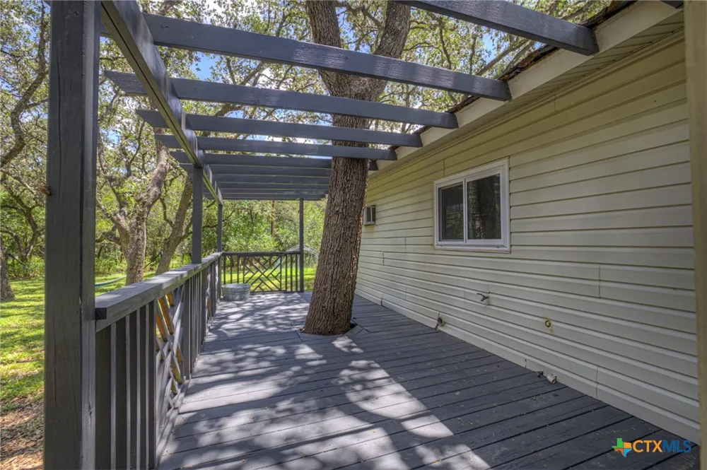 208 Reimer Avenue San Marcos, TX 78666
