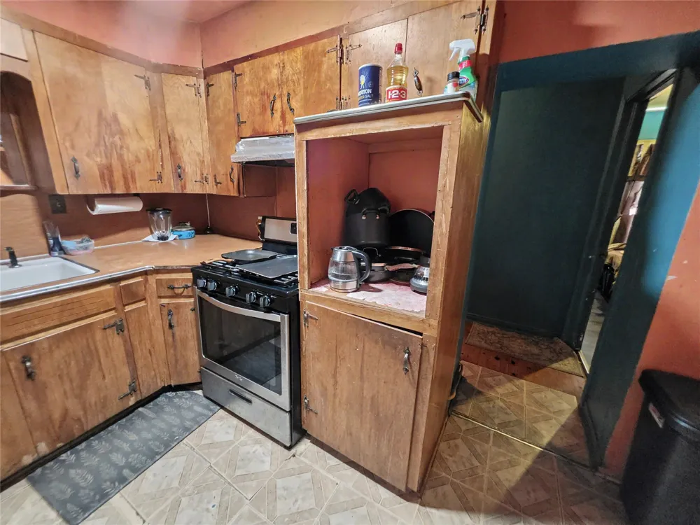 233 North Street Tahlequah, OK 74464