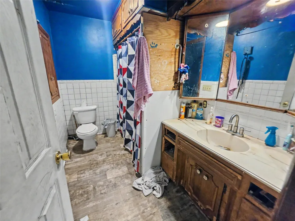 233 North Street Tahlequah, OK 74464