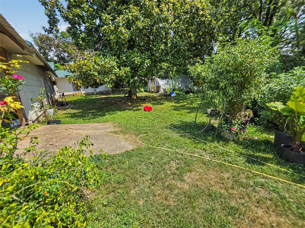 233 North Street Tahlequah, OK 74464