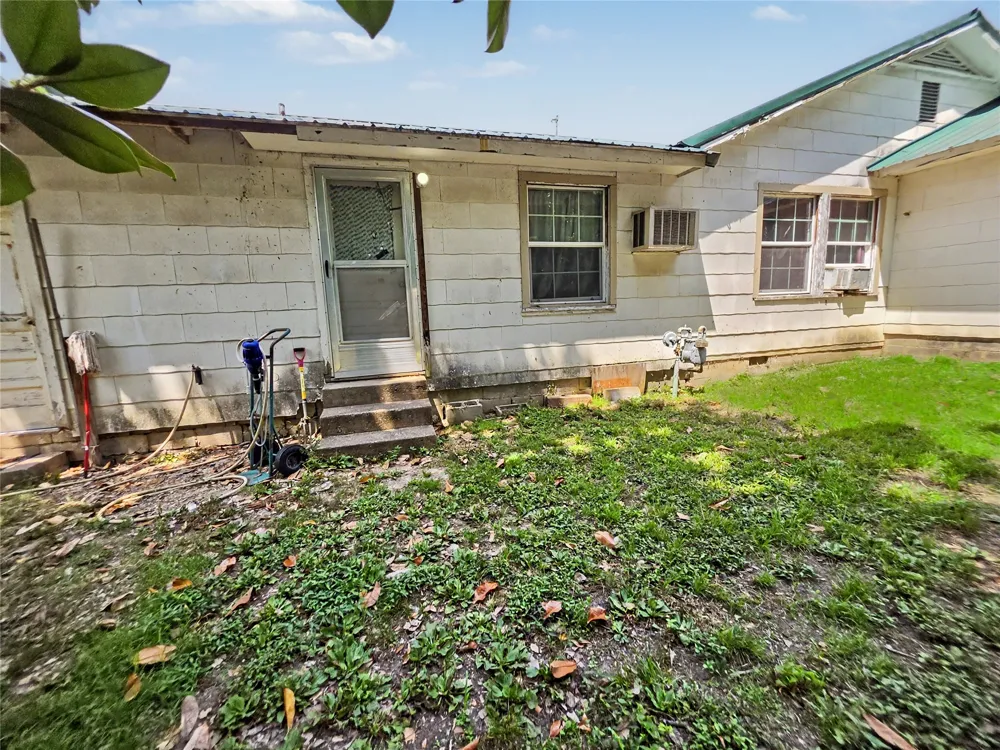 233 North Street Tahlequah, OK 74464