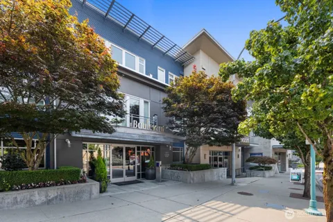 375 Kirkland Avenue #329