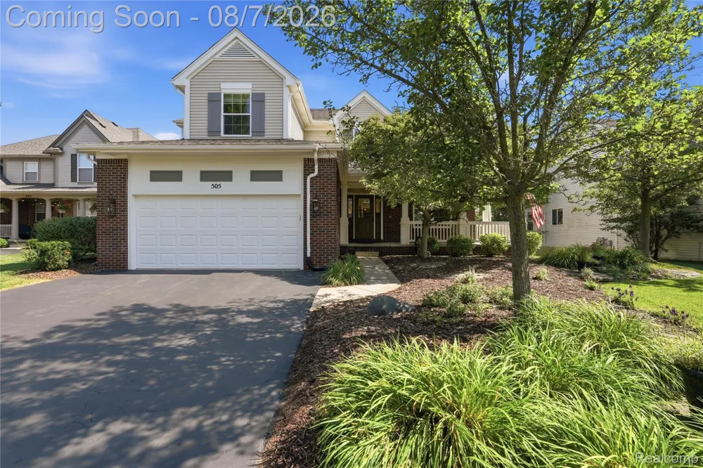 505 E Peninsula Court Oxford Charter Township, MI 48371