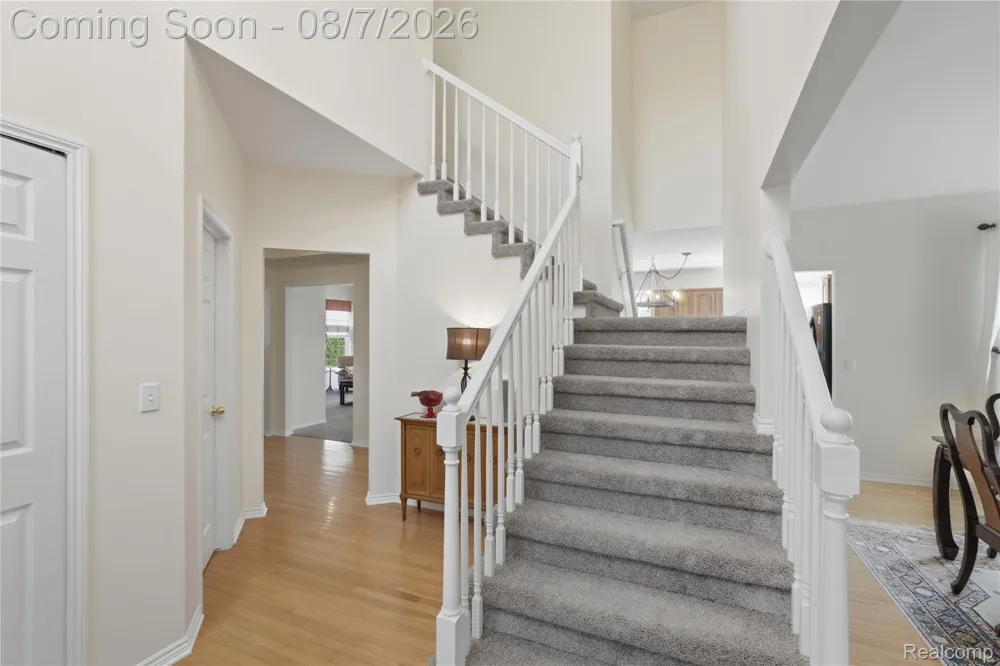 505 E Peninsula Court Oxford Charter Township, MI 48371