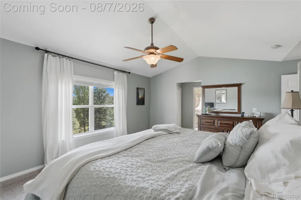505 E Peninsula Court Oxford Charter Township, MI 48371