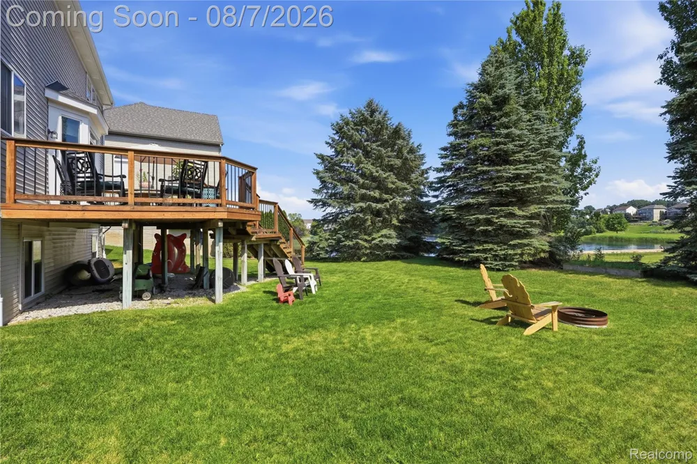 505 E Peninsula Court Oxford Charter Township, MI 48371