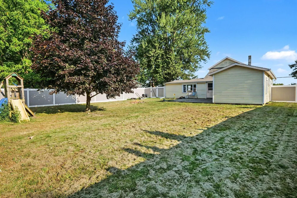 510 W Elm Street Reading City, MI 49274