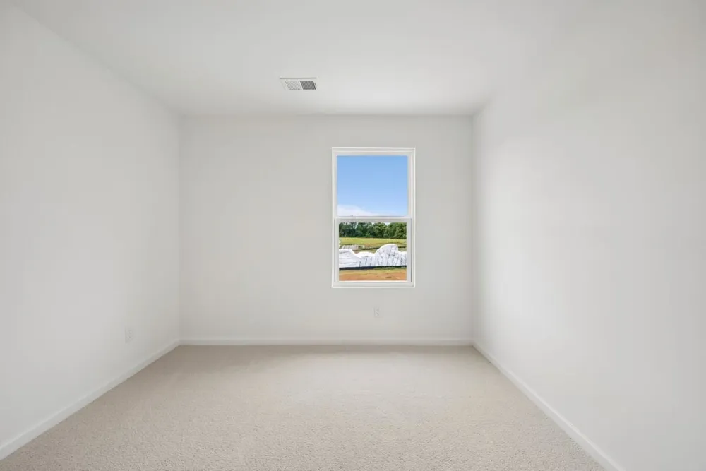 2581 Peaceful Valley Dr Columbia, TN 38401